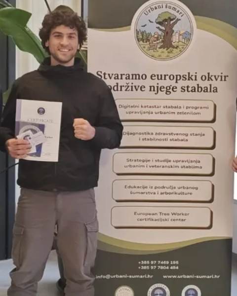 Martin Lisak s certifikatom European Tree Worker
